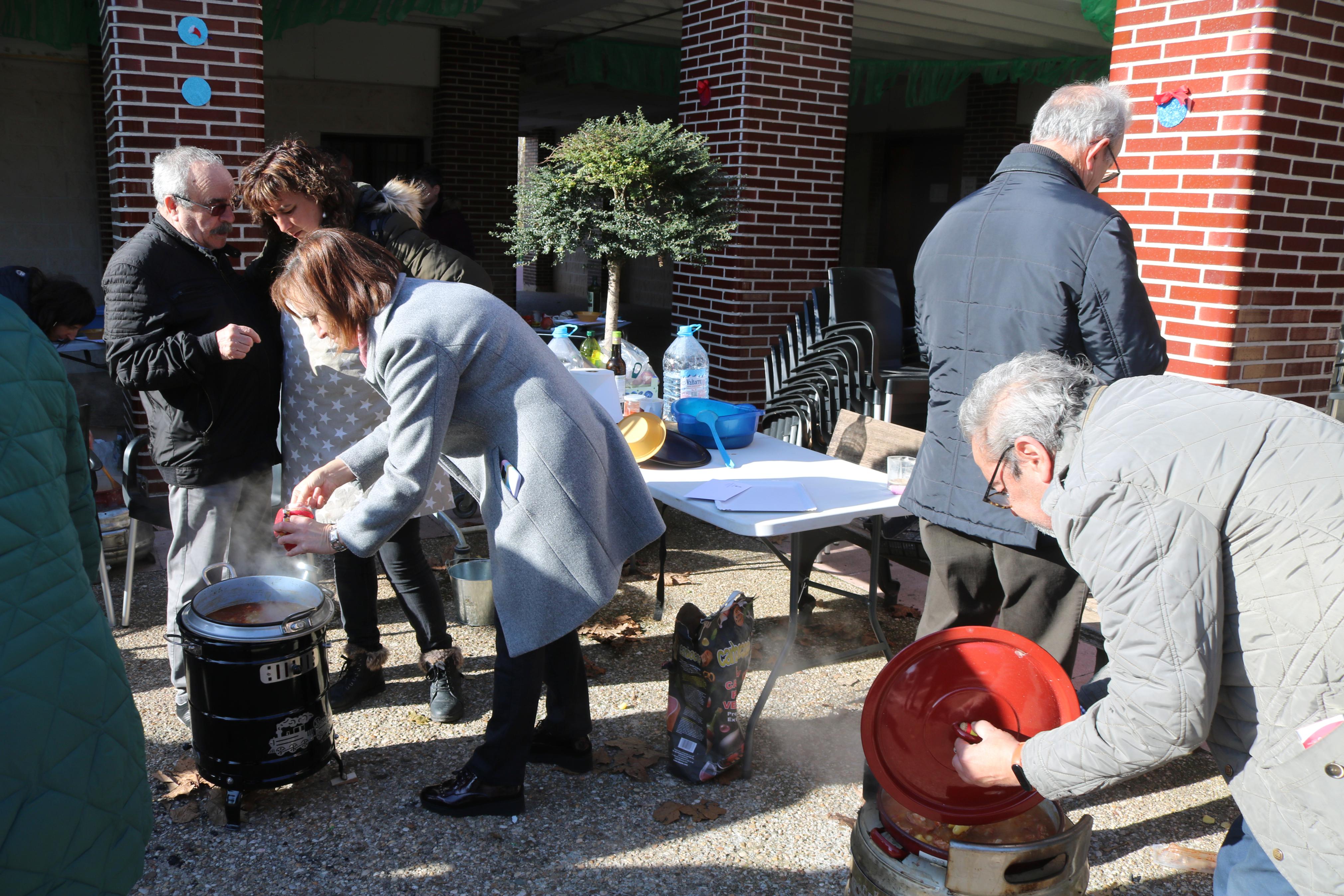 Numeroso público acudió al certamen gastronómico que nace con vocación de continuidad