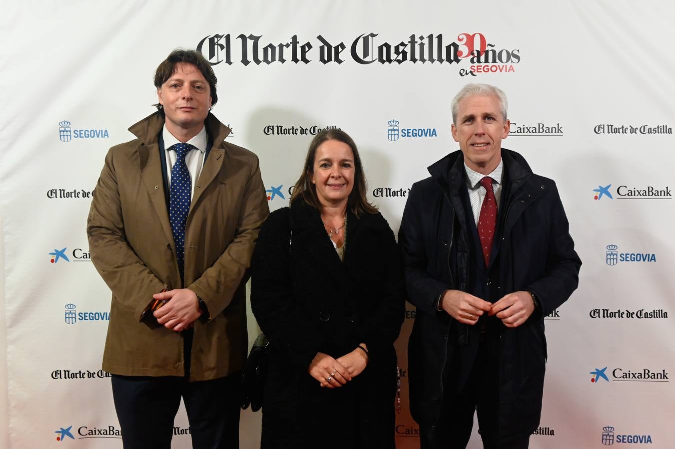 Mariano Rodríguez, Natalia Gómez y Pablo Gómez, de Caixabank.