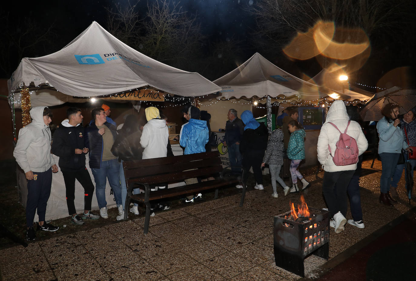 Fotos: Grijota recrea un poblado navideño