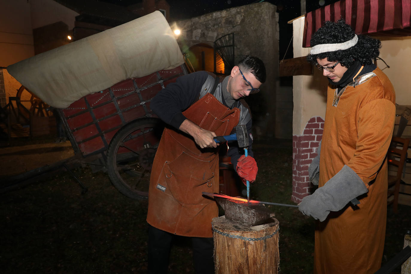 Fotos: Grijota recrea un poblado navideño