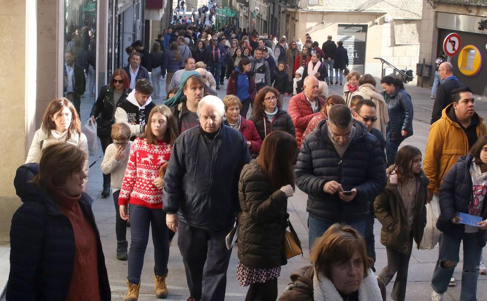 Segovia disfruta de un agradable lunes navideño