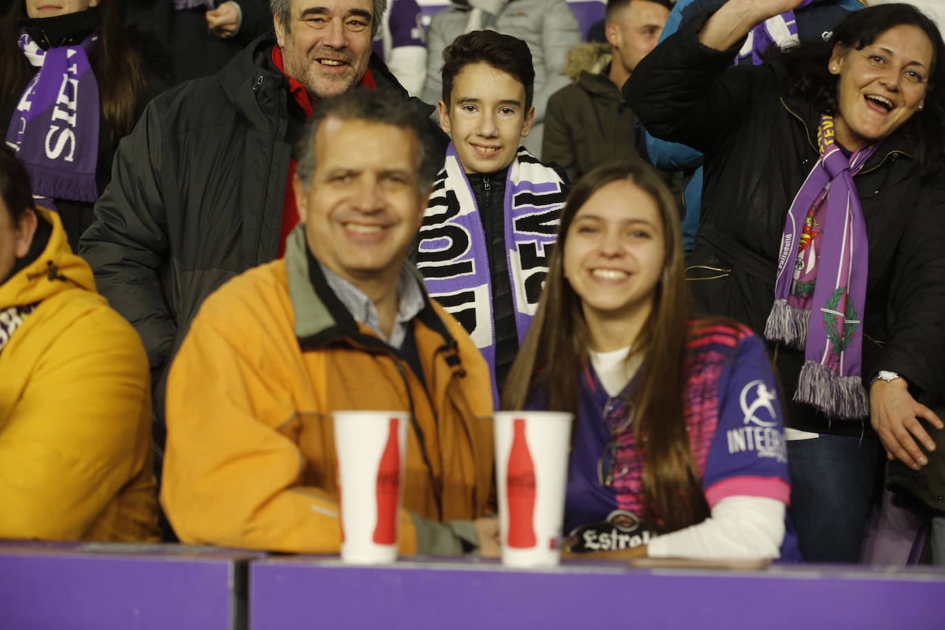 Fotos: Búscate en la grada de Zorrilla (1/5)