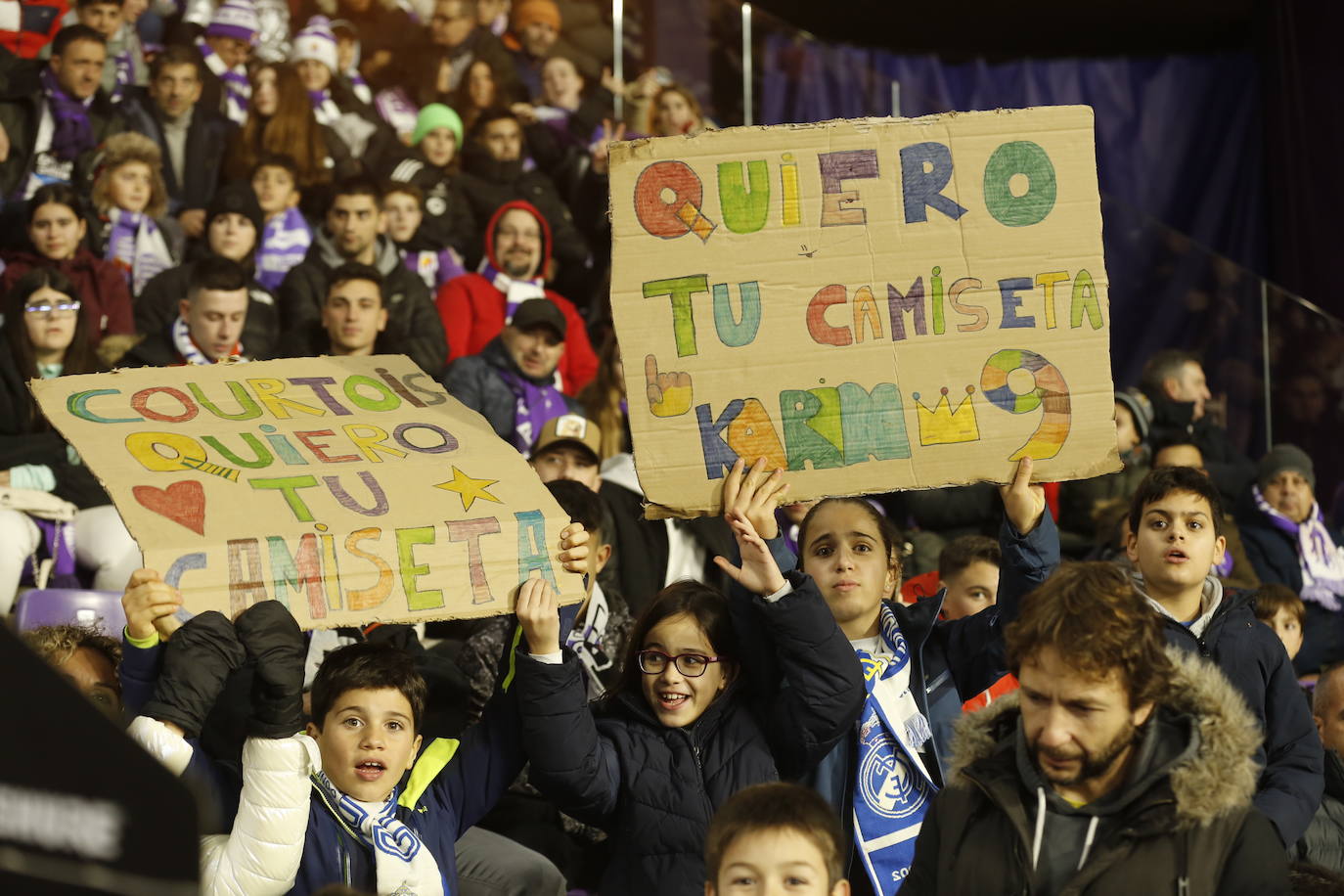 Fotos: Búscate en la grada de Zorrilla (4/5)