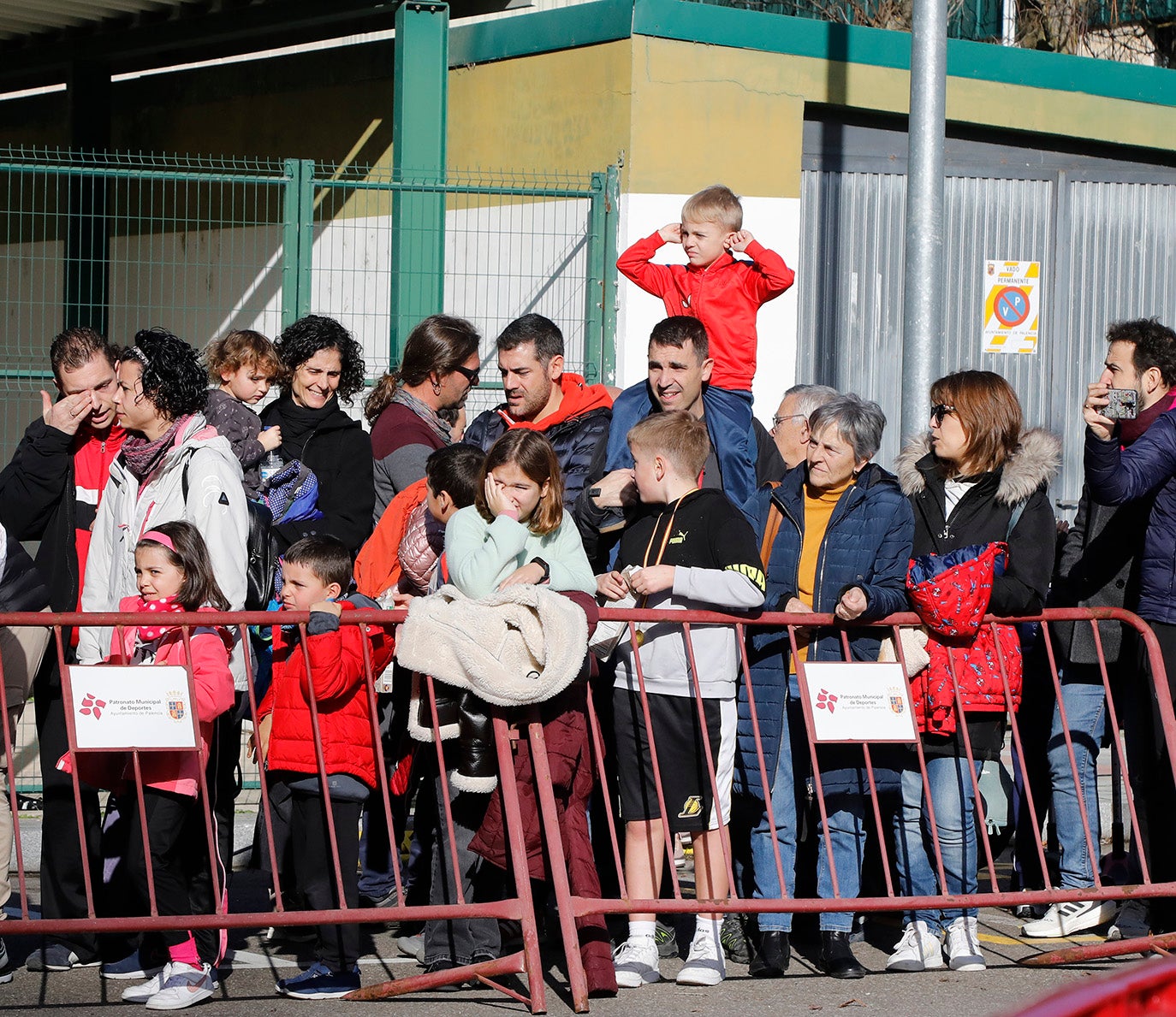 San Silvestre Infantil en los alrededores del Pabellón Municipal de Deportes