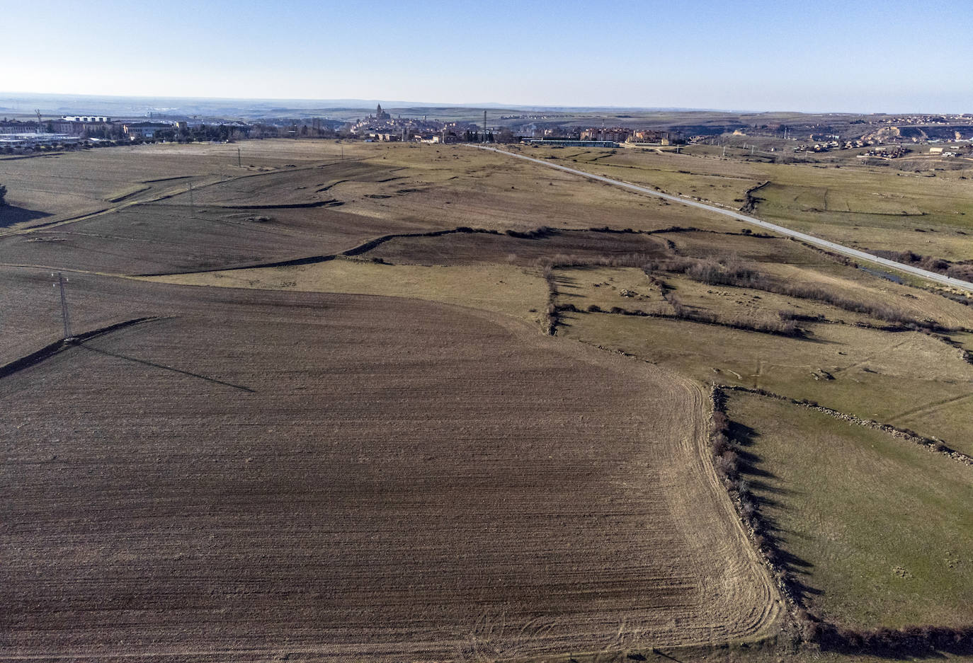 Terrenos de los sectores A y B, donde está prevista la construcción de cerca de 5.000 viviendas, entre los barrios de La Albuera y Nueva Segovia.