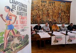 Imagen de la presentación de la prueba en el Ayuntamiento de Toro.