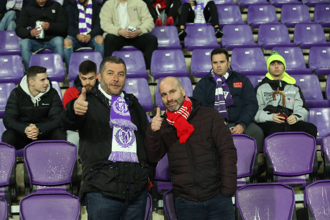 Búscate en la grada del José Zorrilla (2/4)