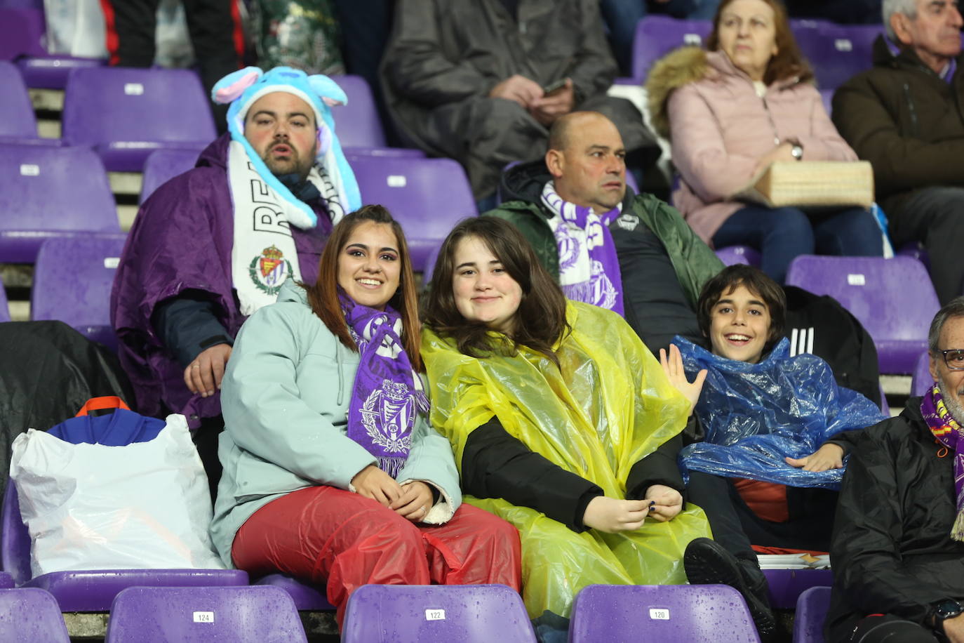 Búscate en la grada del José Zorrilla (2/4)