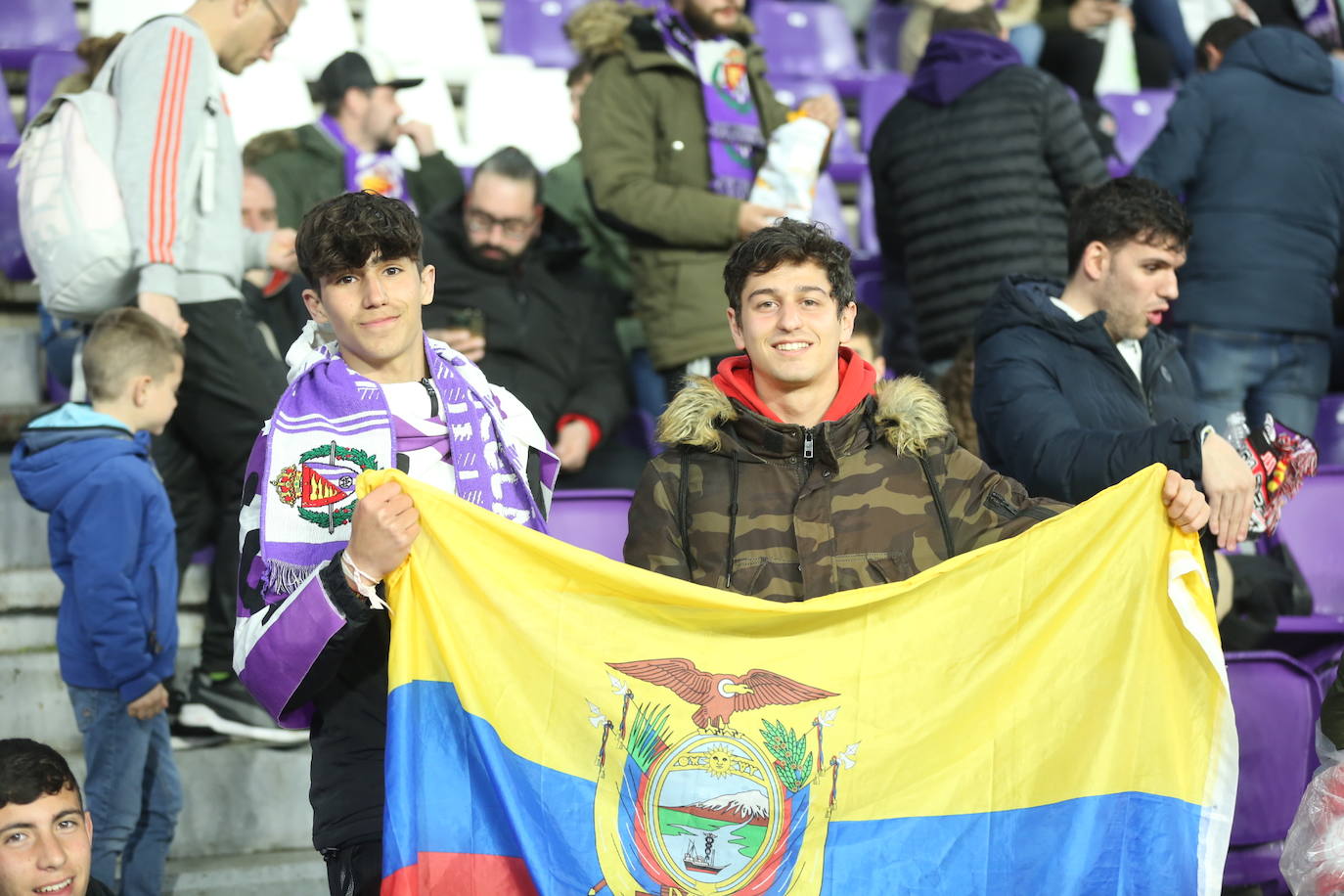 Búscate en la grada del José Zorrilla (2/4)