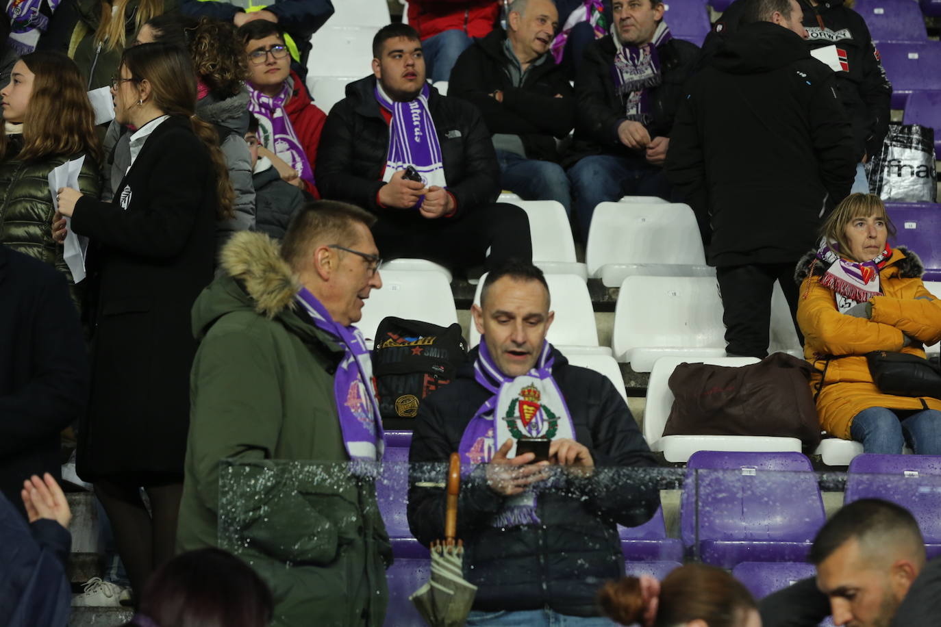 Búscate en la grada del José Zorrilla (3/4)