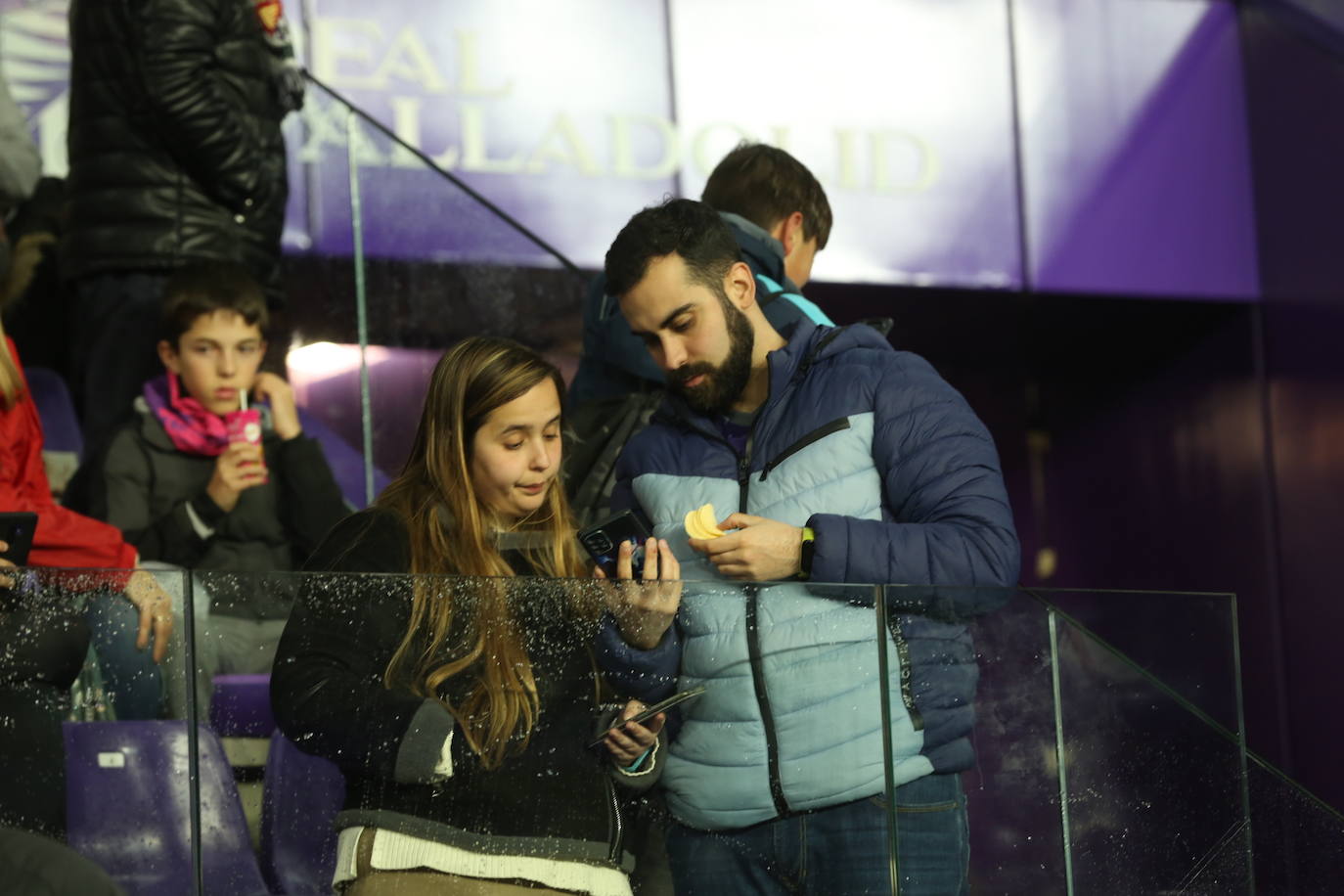 Búscate en la grada del José Zorrilla (3/4)