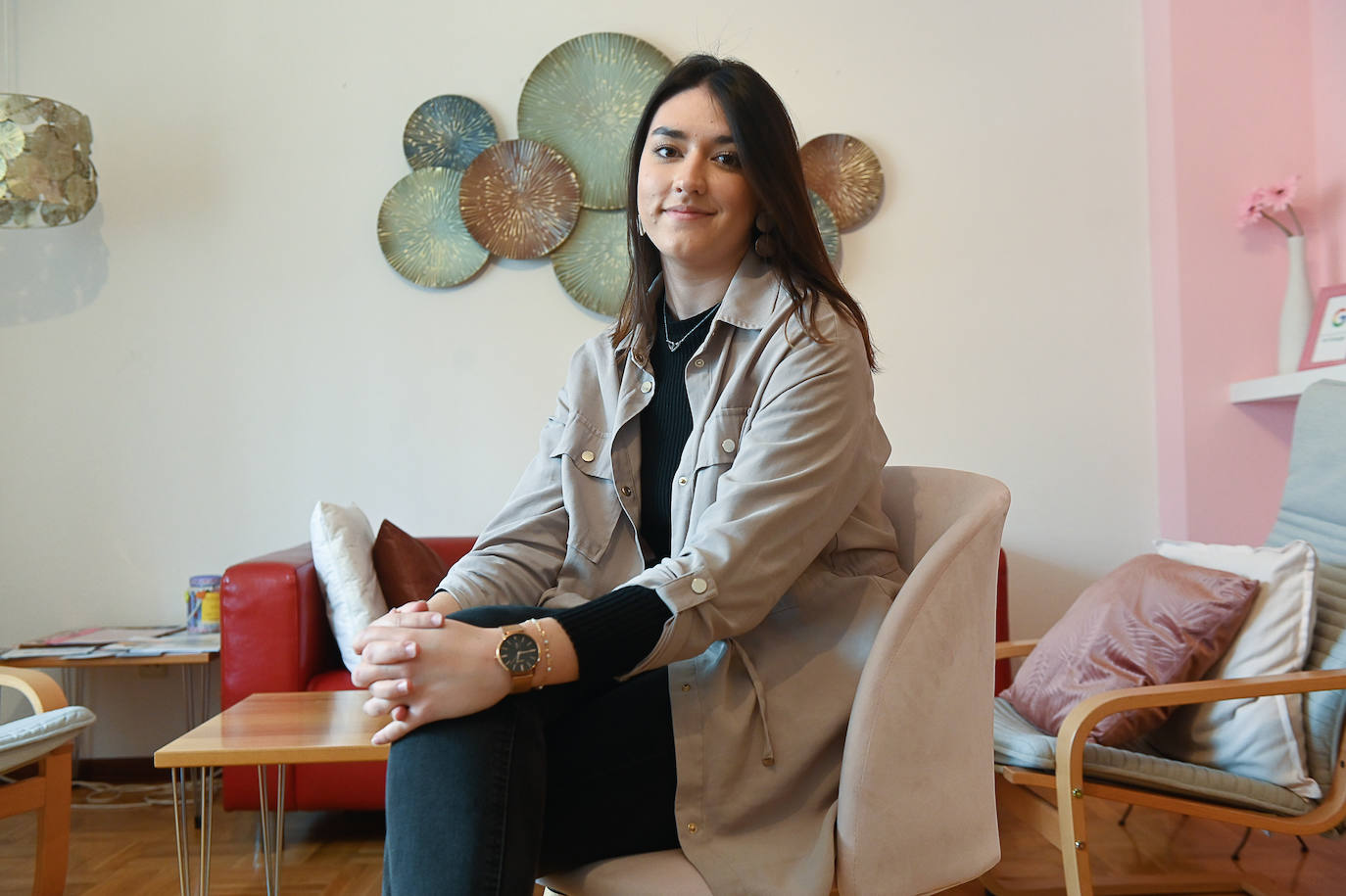 Alicia Martínez estudiaba Psicología y trabajaba en una residencia de mayores en plena pandemia