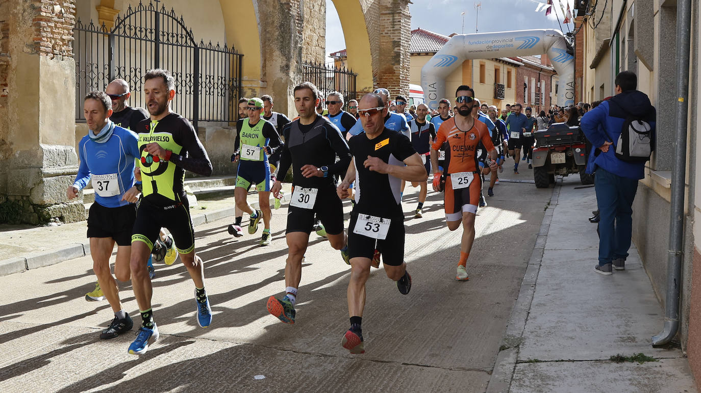 Medio centenar de participantes en el Duatlón de Villasarracino