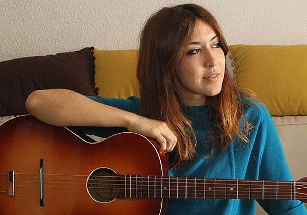 Annie B Sweet, cantautora.