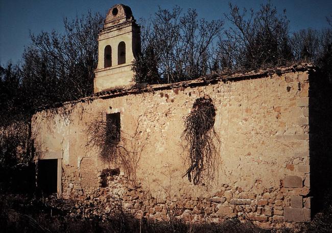 Ruinas de la iglesia de Santa Ana. en la Alameda del Parral, ya desaparecida.