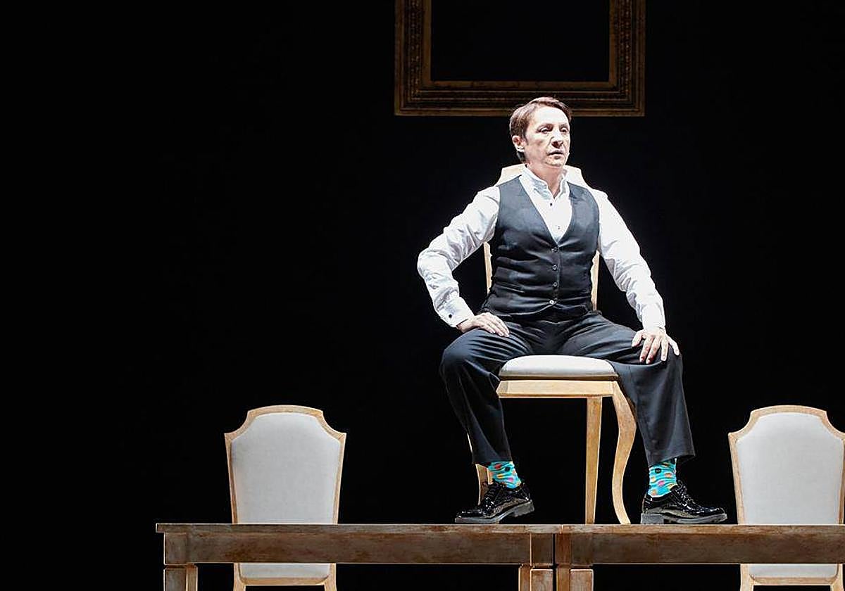 Blanca Portillo encarna al propio Mayorga en 'Silencio'.