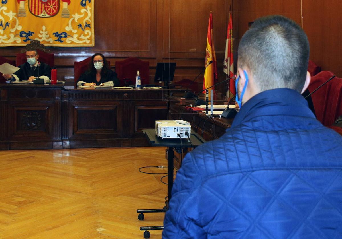 Juicio por un delito de presuntos abusos sexuales en Segovia.