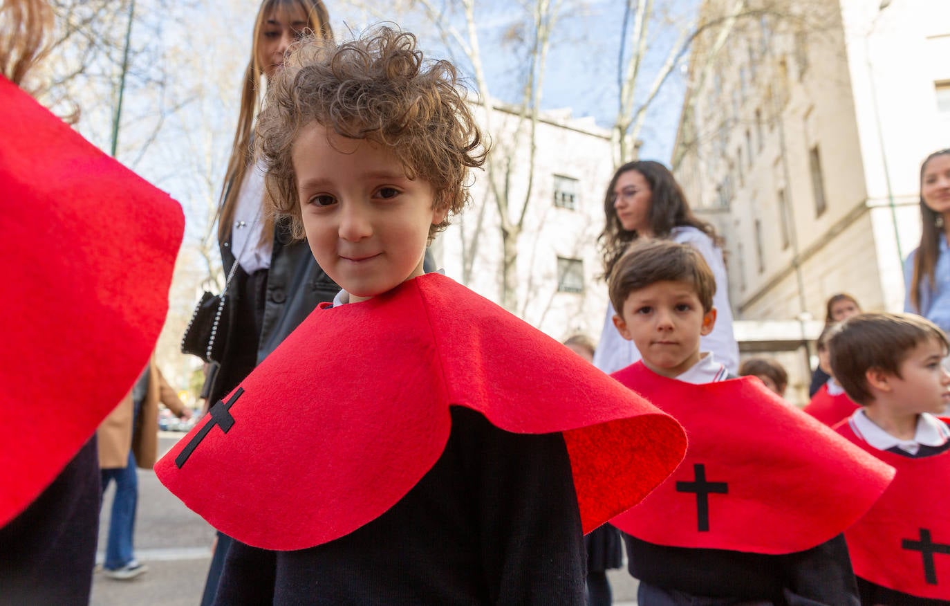 Procesión infantil en el Colegio Las Huelgas