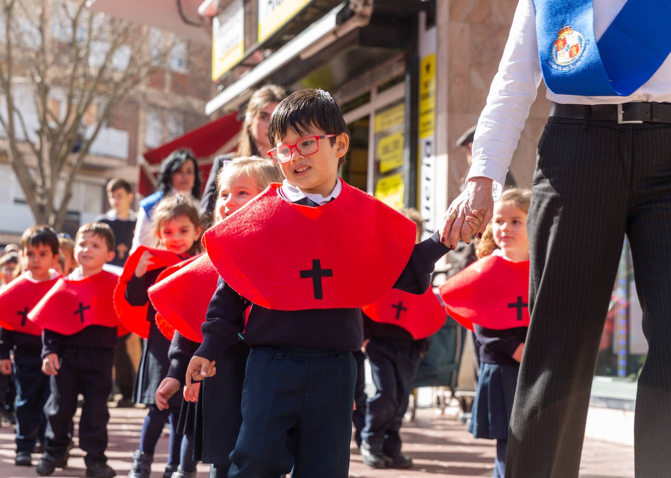 Procesión infantil en el Colegio Las Huelgas