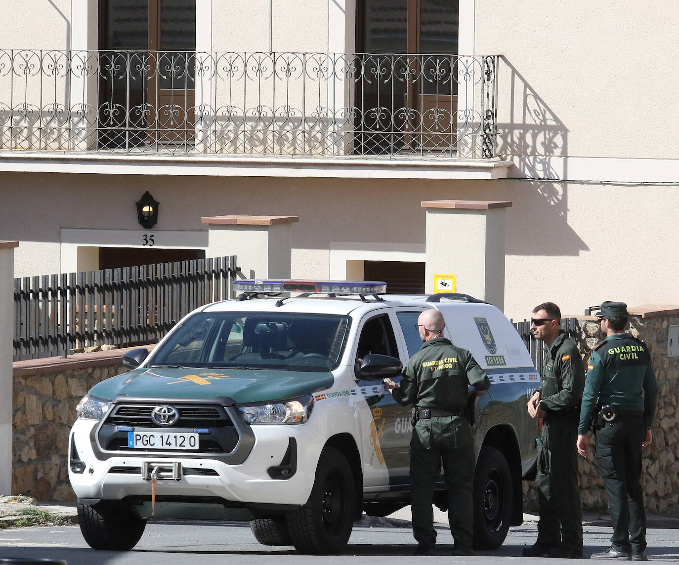 Operativo de la Guardia Civil para esclarecer las muertes en Carbonero de Ahusín