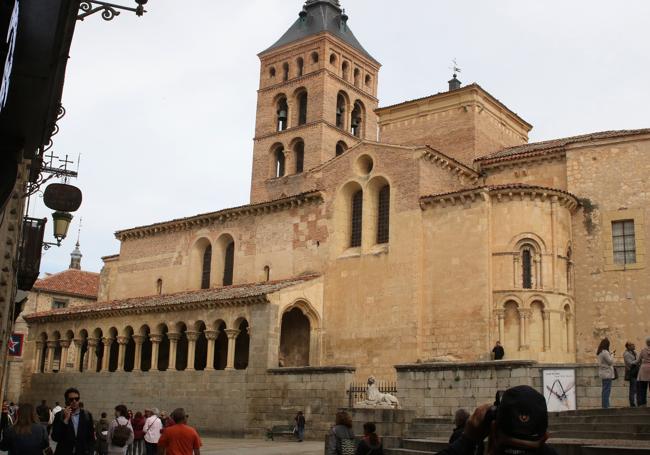 La iglesia deSan Martín, libre ya de andamios.