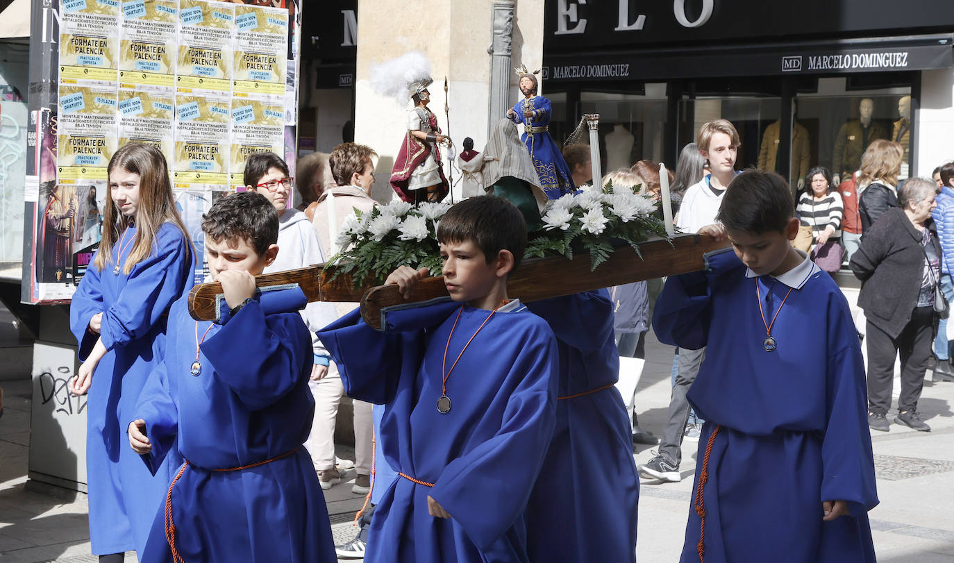 La procesión infantil del Divino Maestro por las calles de Palencia