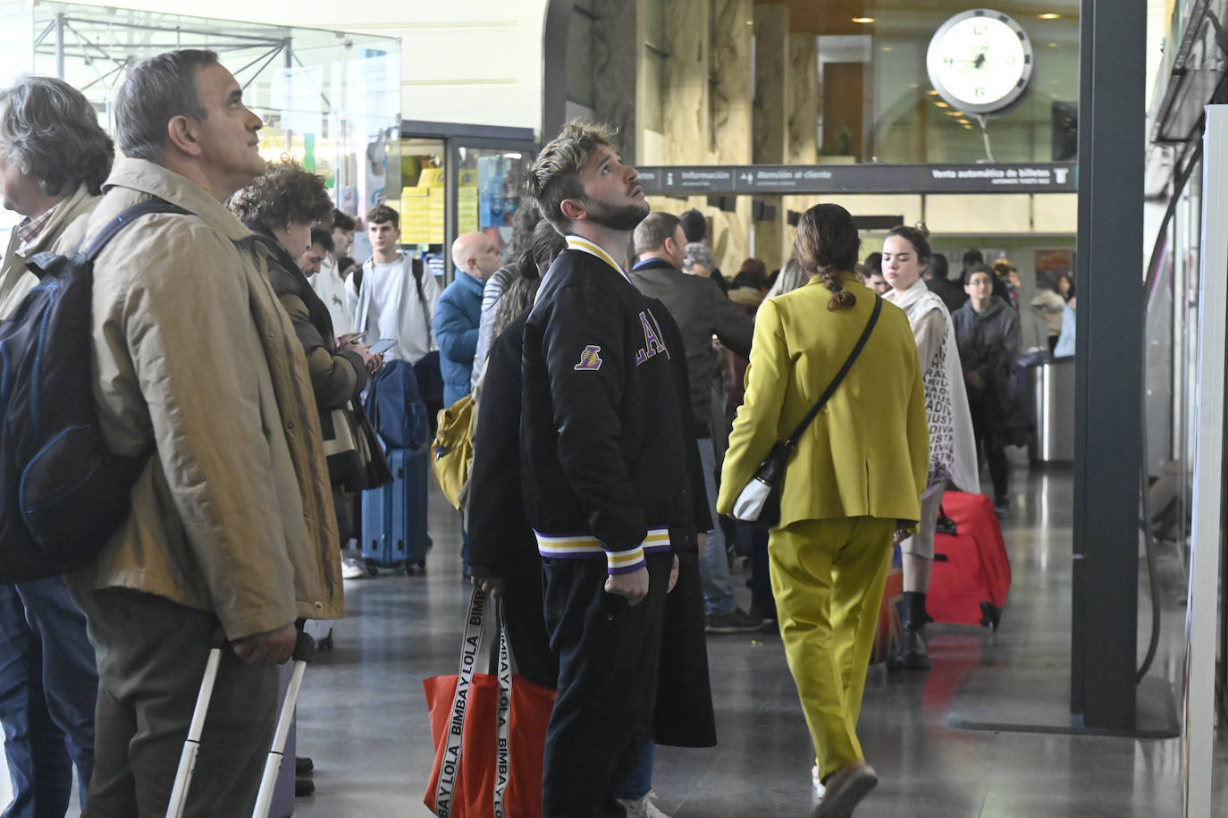 Afectados de 15 trenes sufren retrasos por una avería en Chamartín