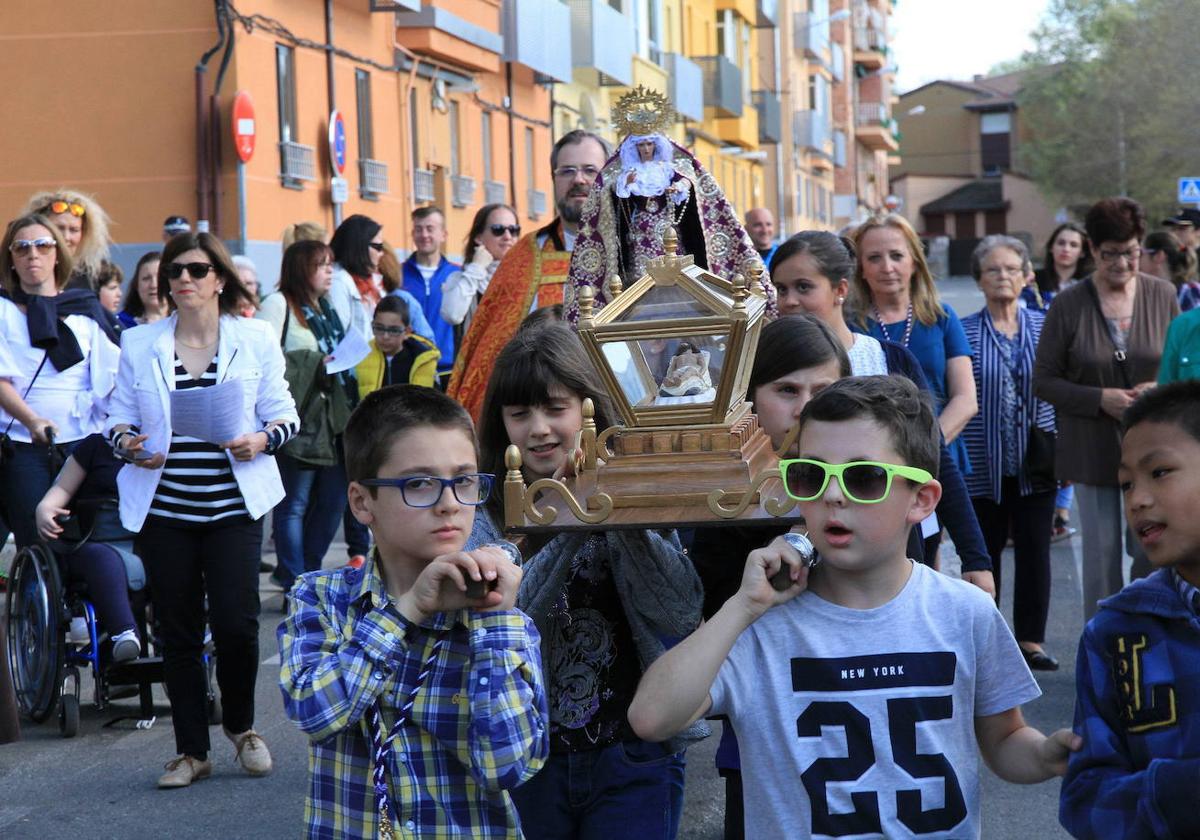 Procesión de La Pasión en los Niños, en el barrio de San José.