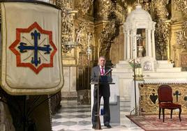 Ángel María de Pablos, durante el recital en la iglesia de Santiago.