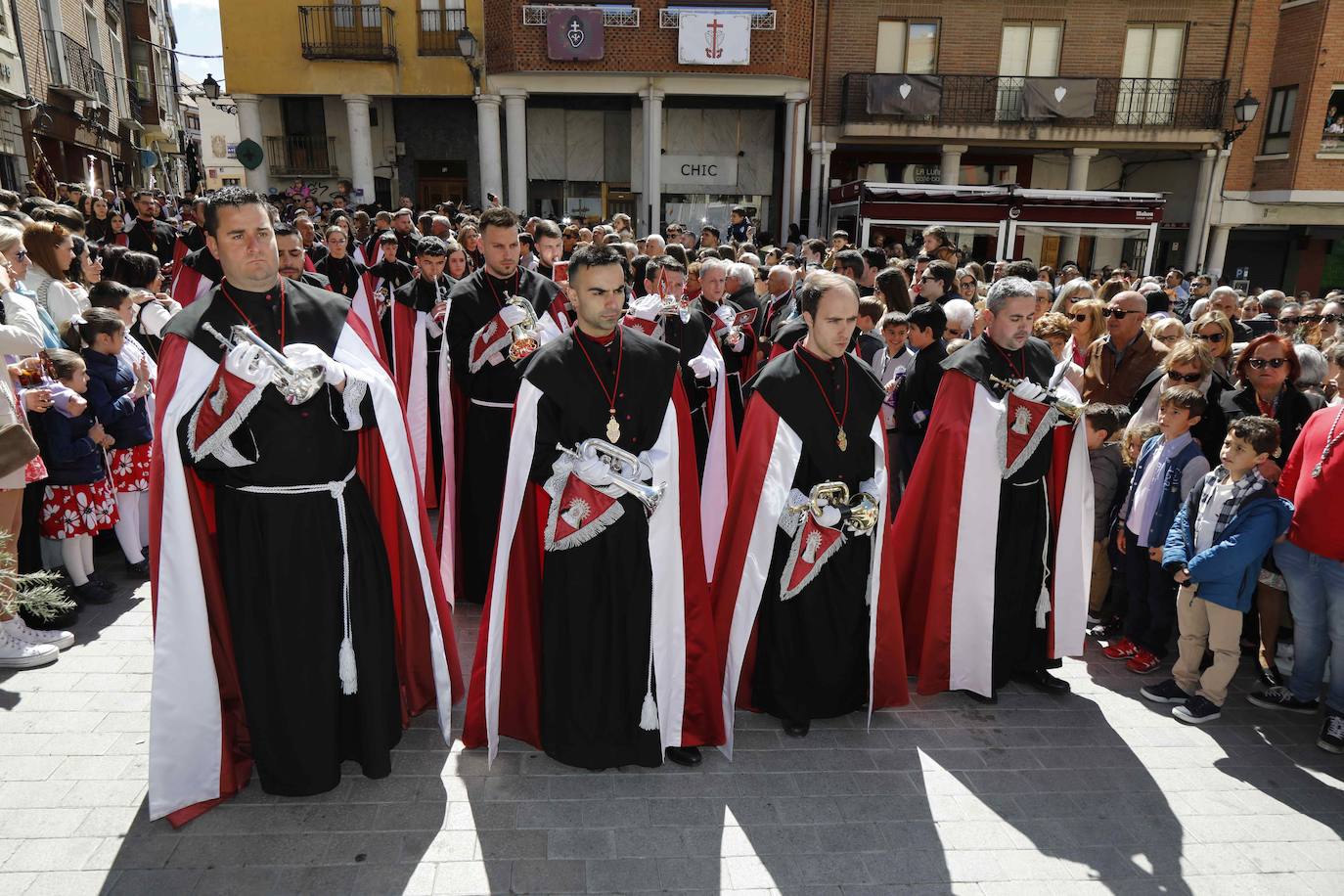 Peñafiel celebra su tradicional procesión de la Borriquilla