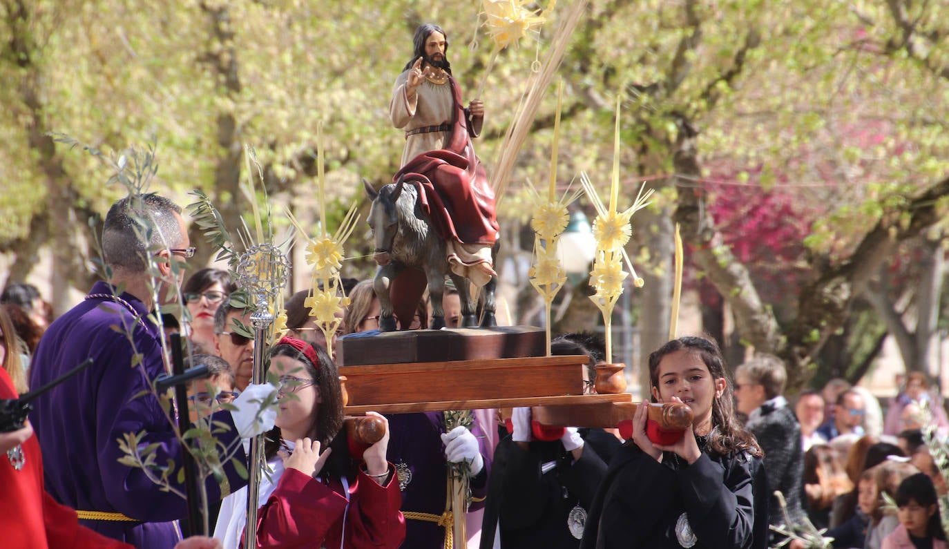 Procesión del Domingo de Ramos en la villa