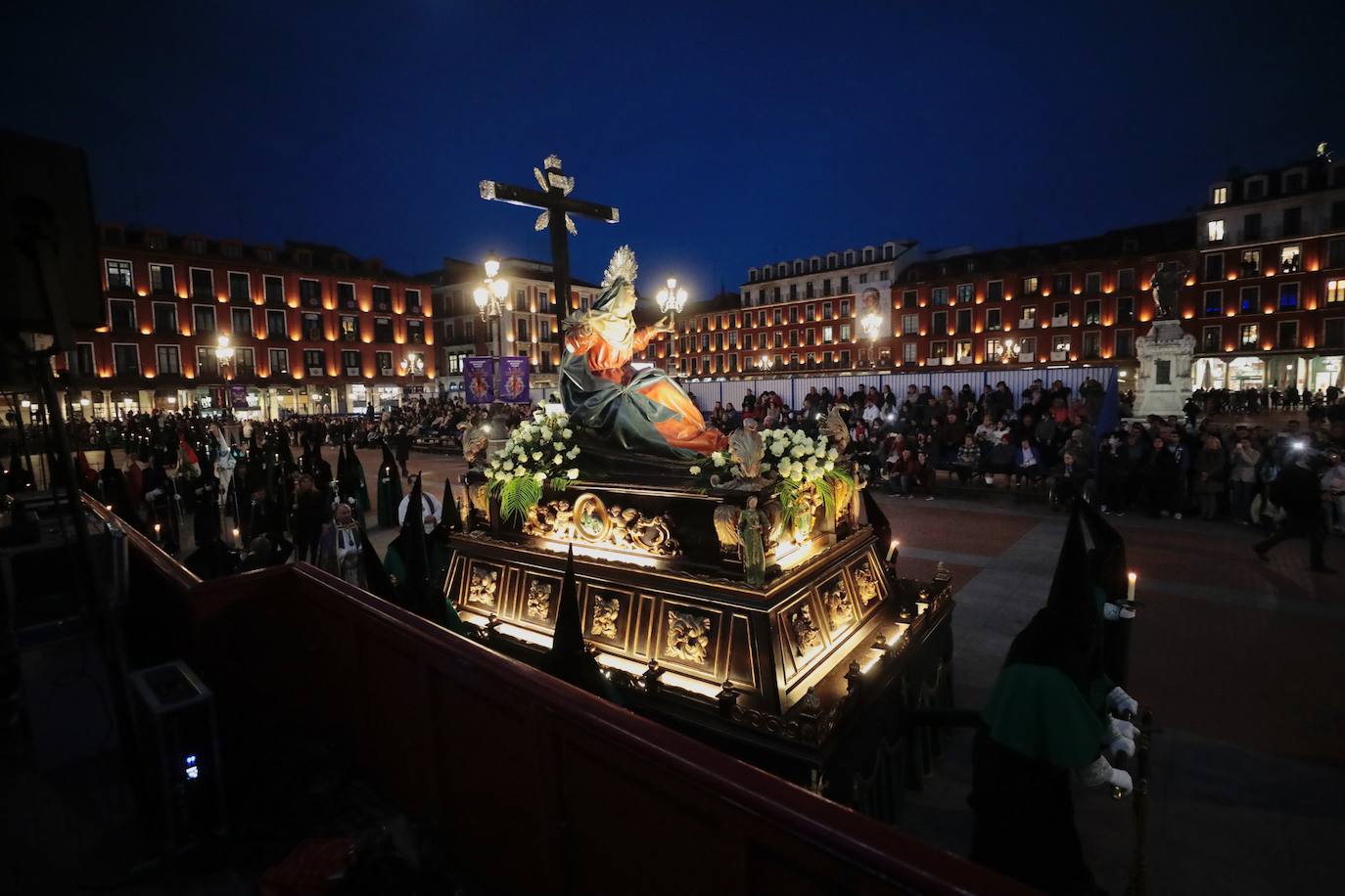 La procesión del Rosario del Dolor, en imágenes