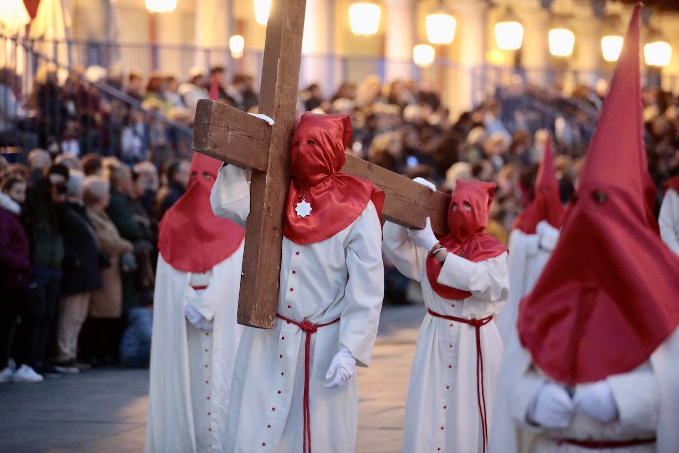 La procesión del Rosario del Dolor, en imágenes