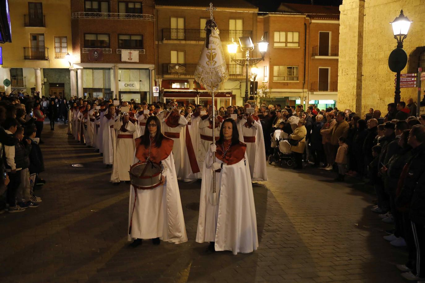 La procesión del Santo Cristo de la Buena Muerte en Peñafiel