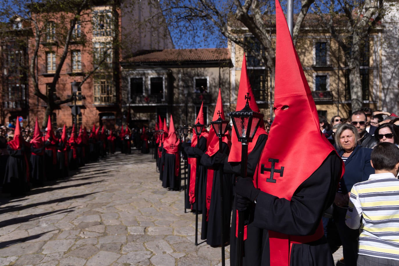 Procesión del Santísimo Cristo de la Luz en la Semana Santa de Valladolid