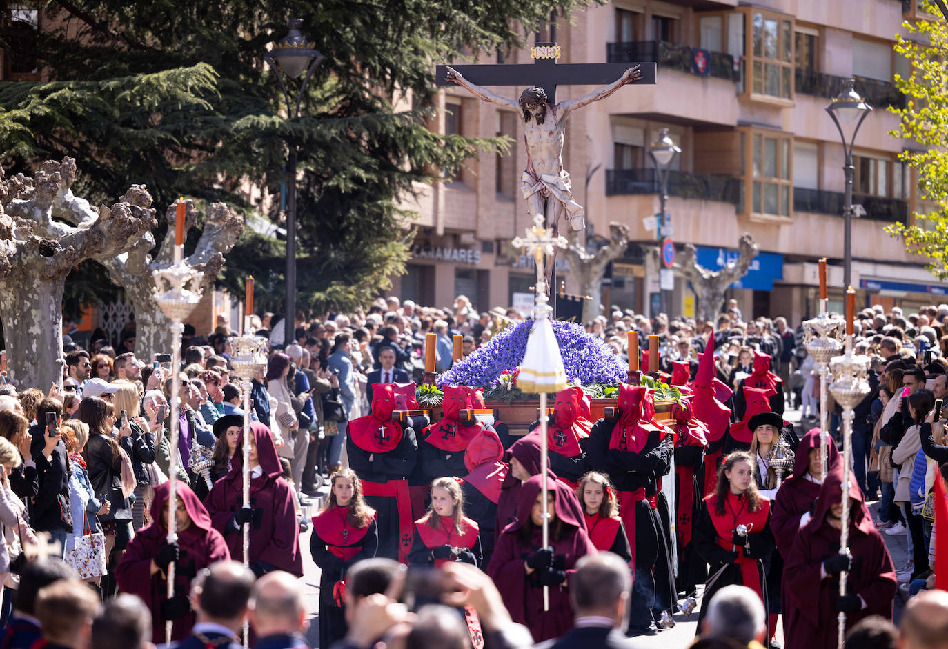 Procesión del Santísimo Cristo de la Luz en la Semana Santa de Valladolid