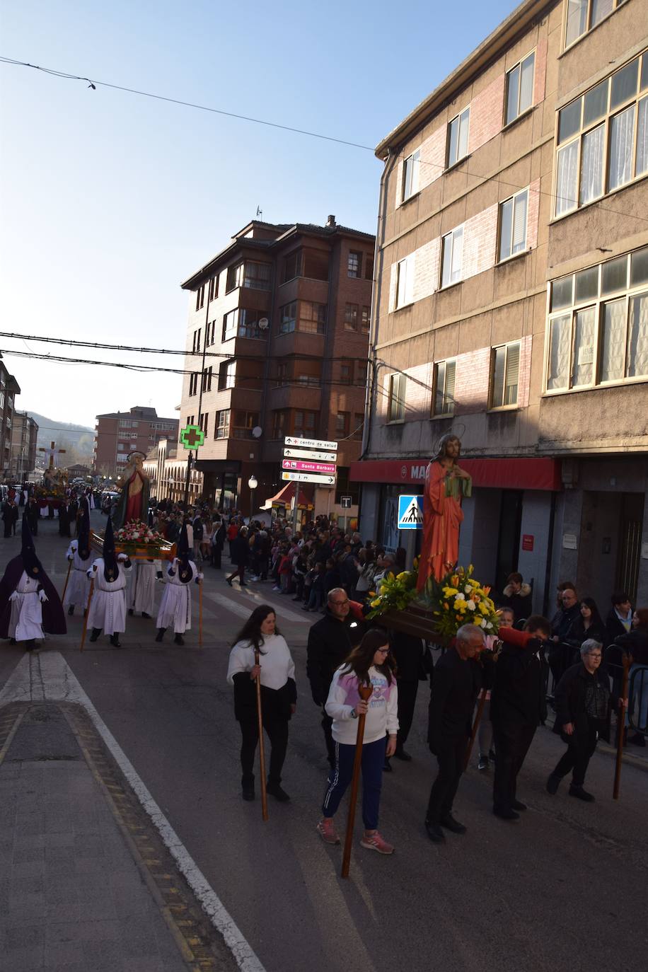 Guardo vive la Procesión General