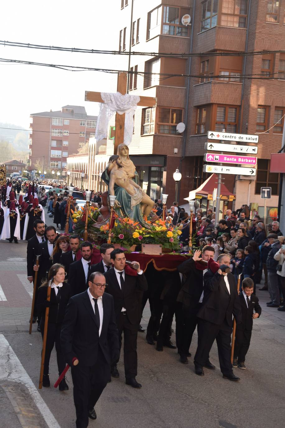 Guardo vive la Procesión General