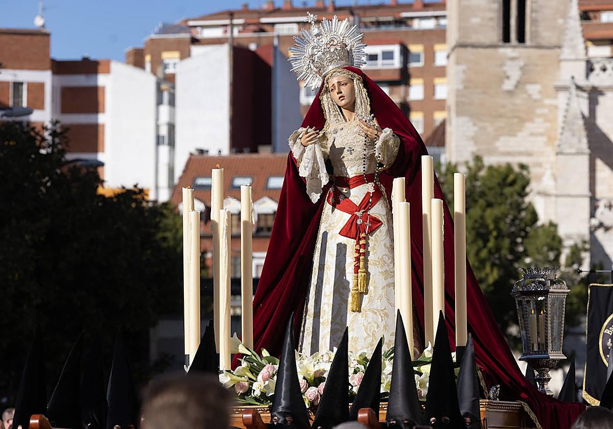 Procesión del Santísimo Cristo de la Preciosísima Sangre y de María Santísima de la Caridad de Valladolid