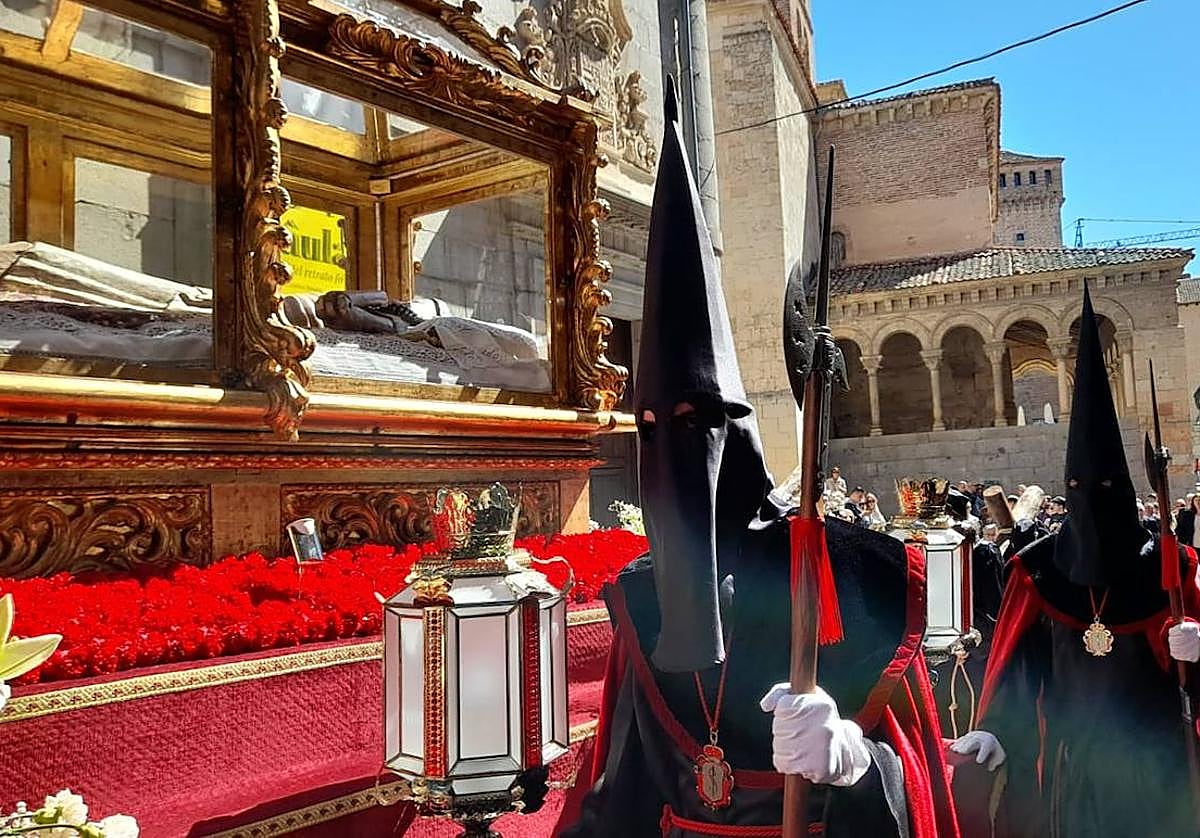 Procesión del Cristo de los Gascones, este viernes, en la Calle Real.
