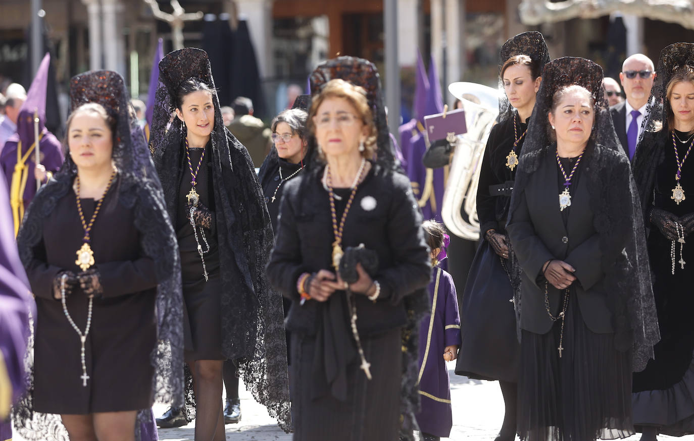 Palencia se rinde a Los Pasos, una de las procesiones más antiguas