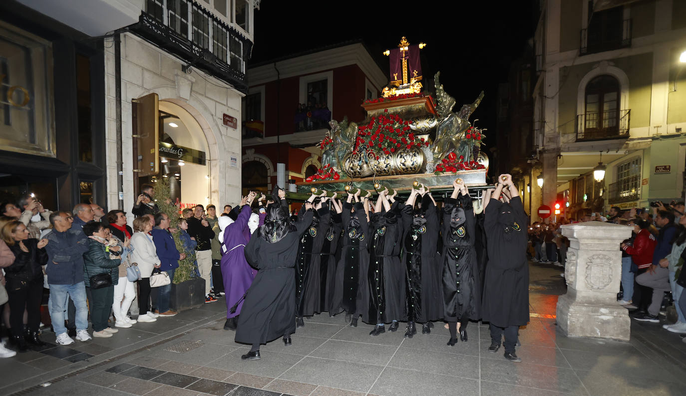 La Oración del Huerto emociona en los Cuatro Cantones