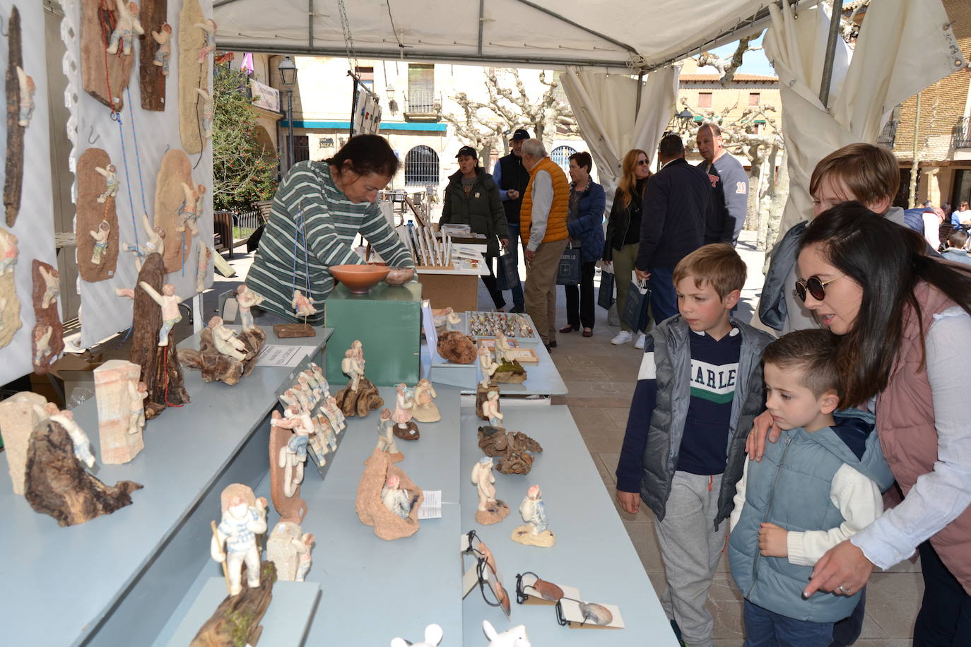 Tradición e historia en la Feria de Cerámica de Astudillo