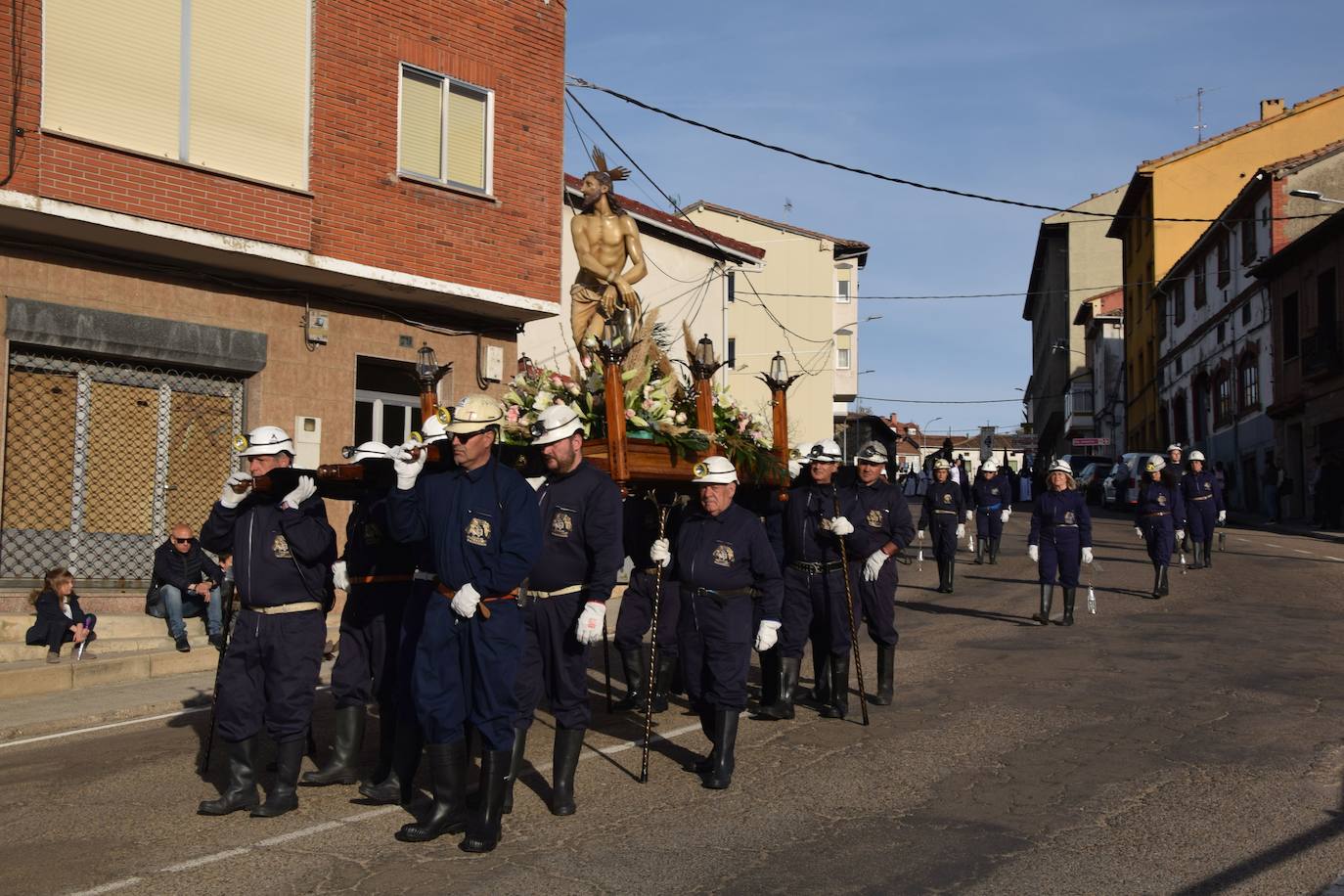 Guardo se entrega a la procesión más relevante