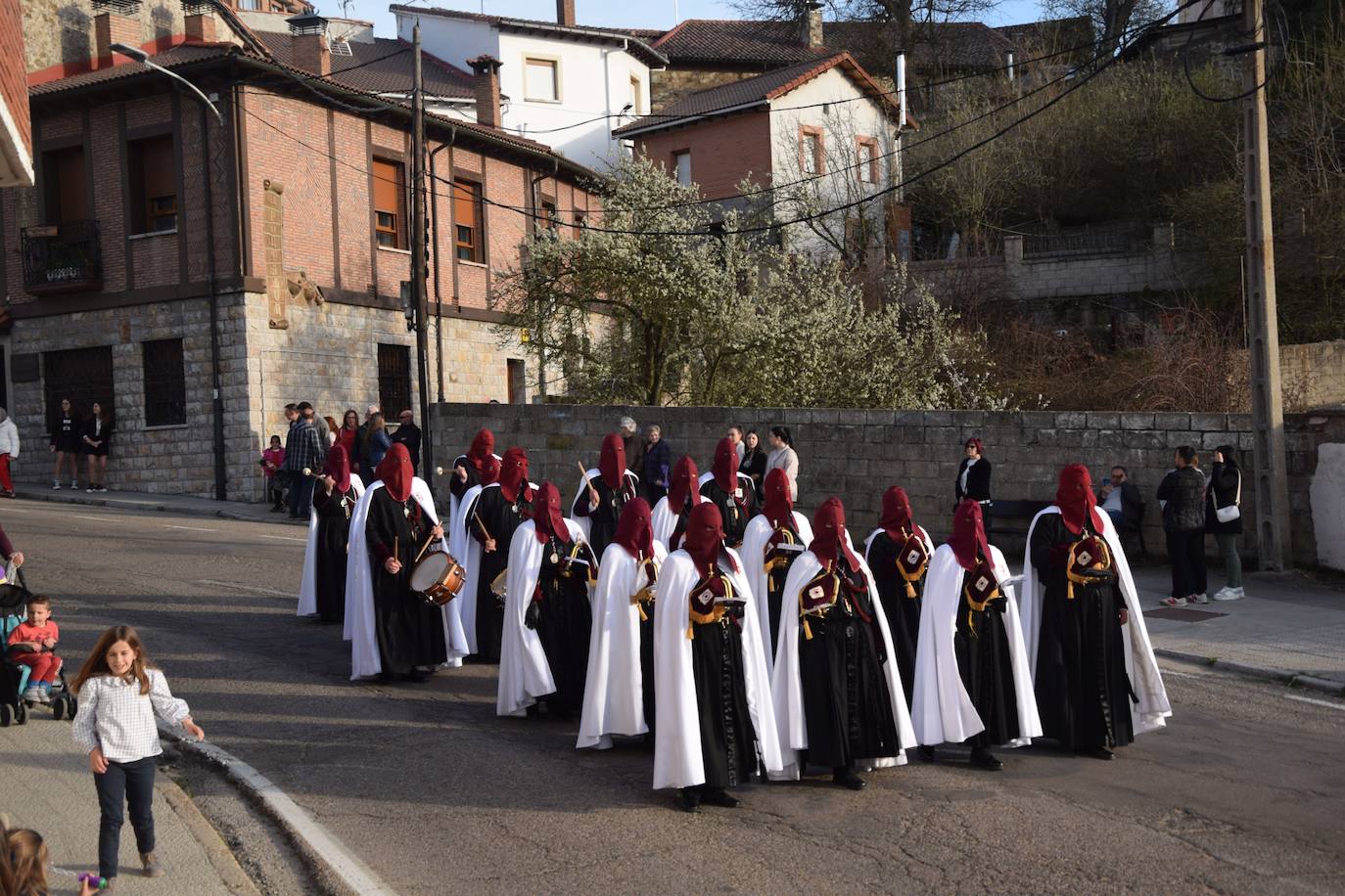 Guardo se entrega a la procesión más relevante