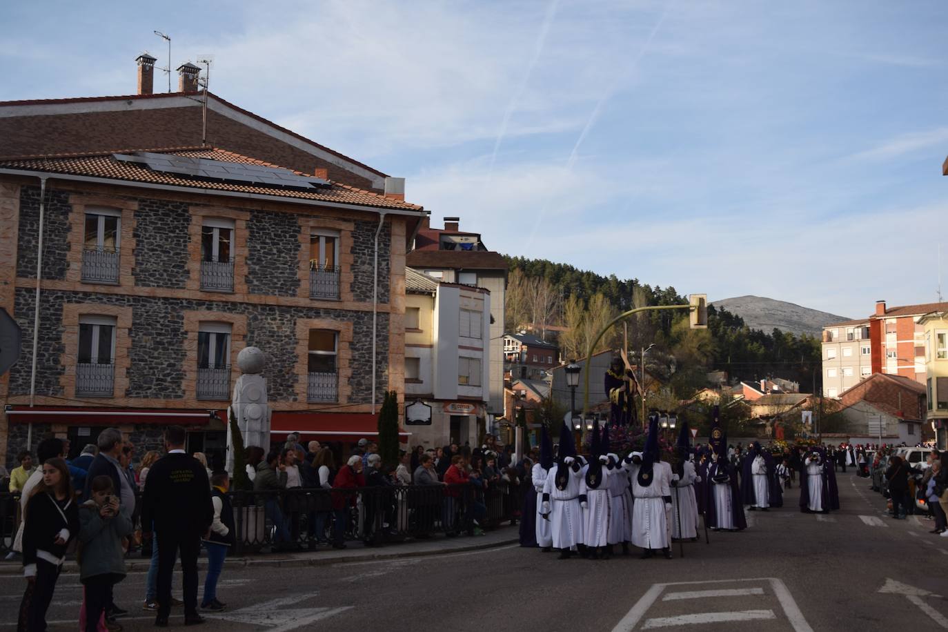 Guardo se entrega a la procesión más relevante