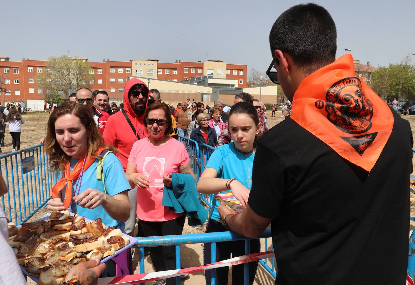 Chupinazo de las fiestas del barrio del Cristo