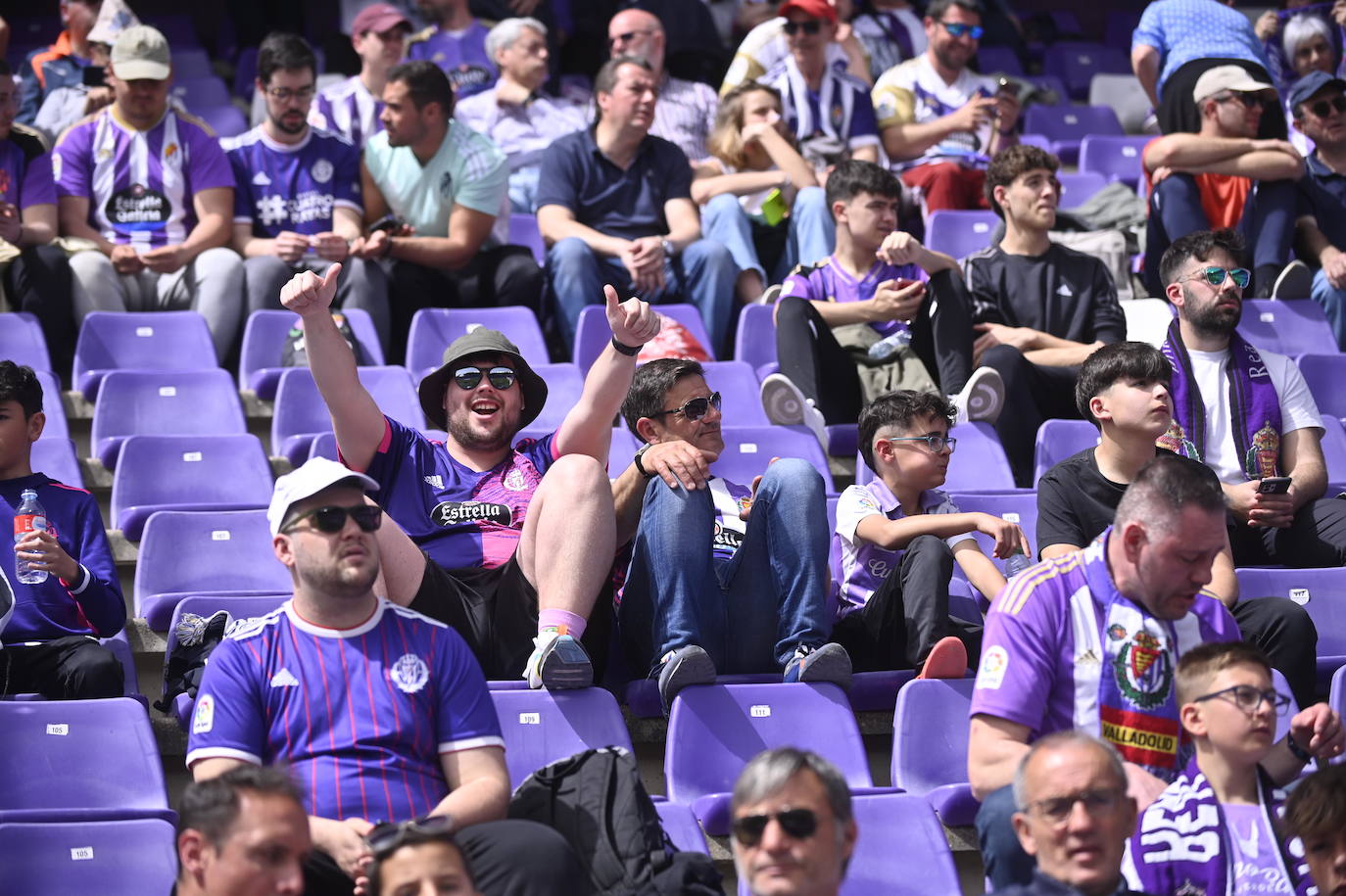 Búscate en la grada del Real Valladolid-Mallorca (1 de 4)