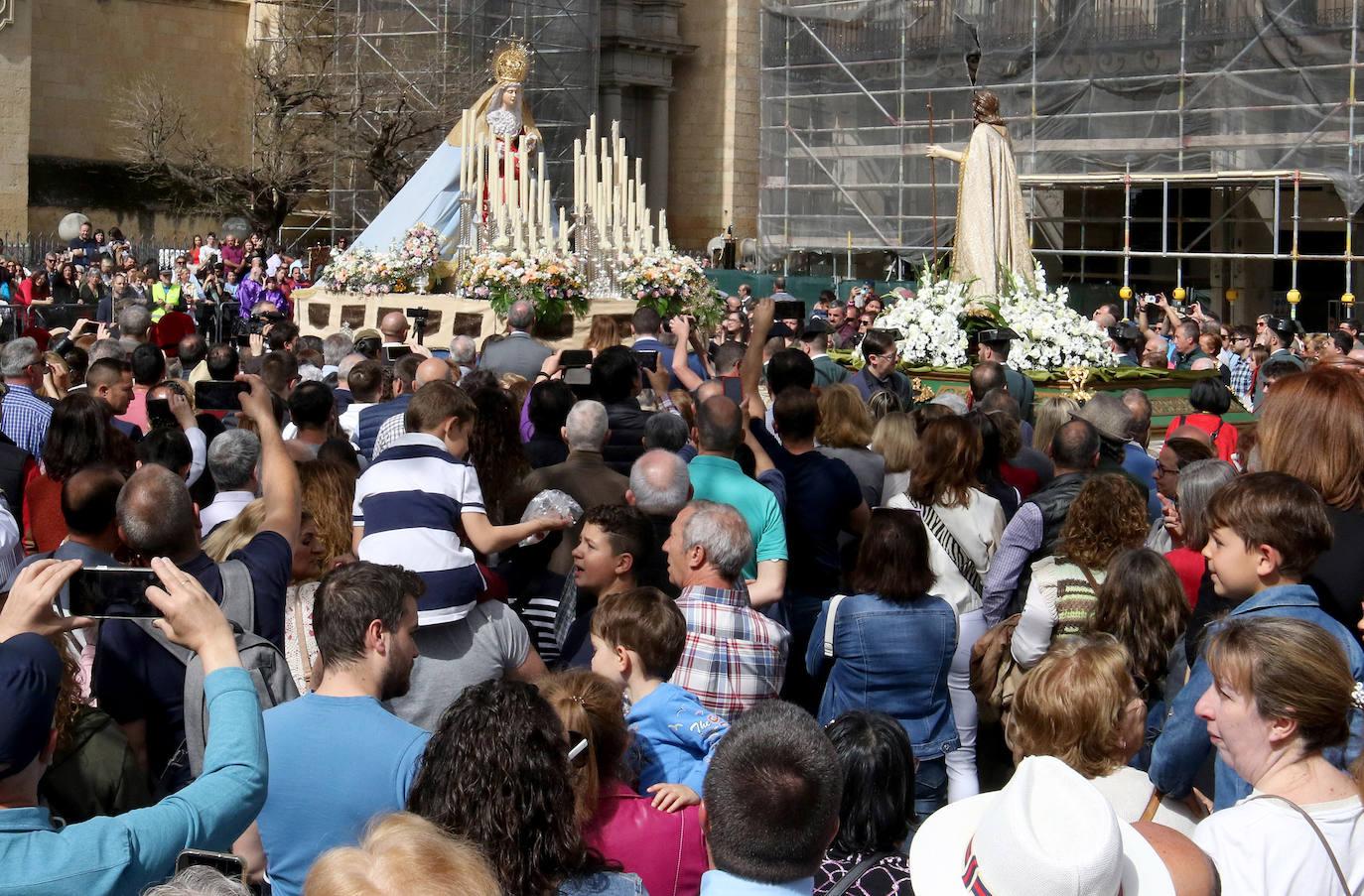 Los mejores momentos de la Procesión del Encuentro