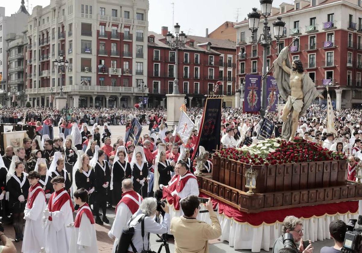 Misa Pascual y Procesión del Encuentro en Valladolid